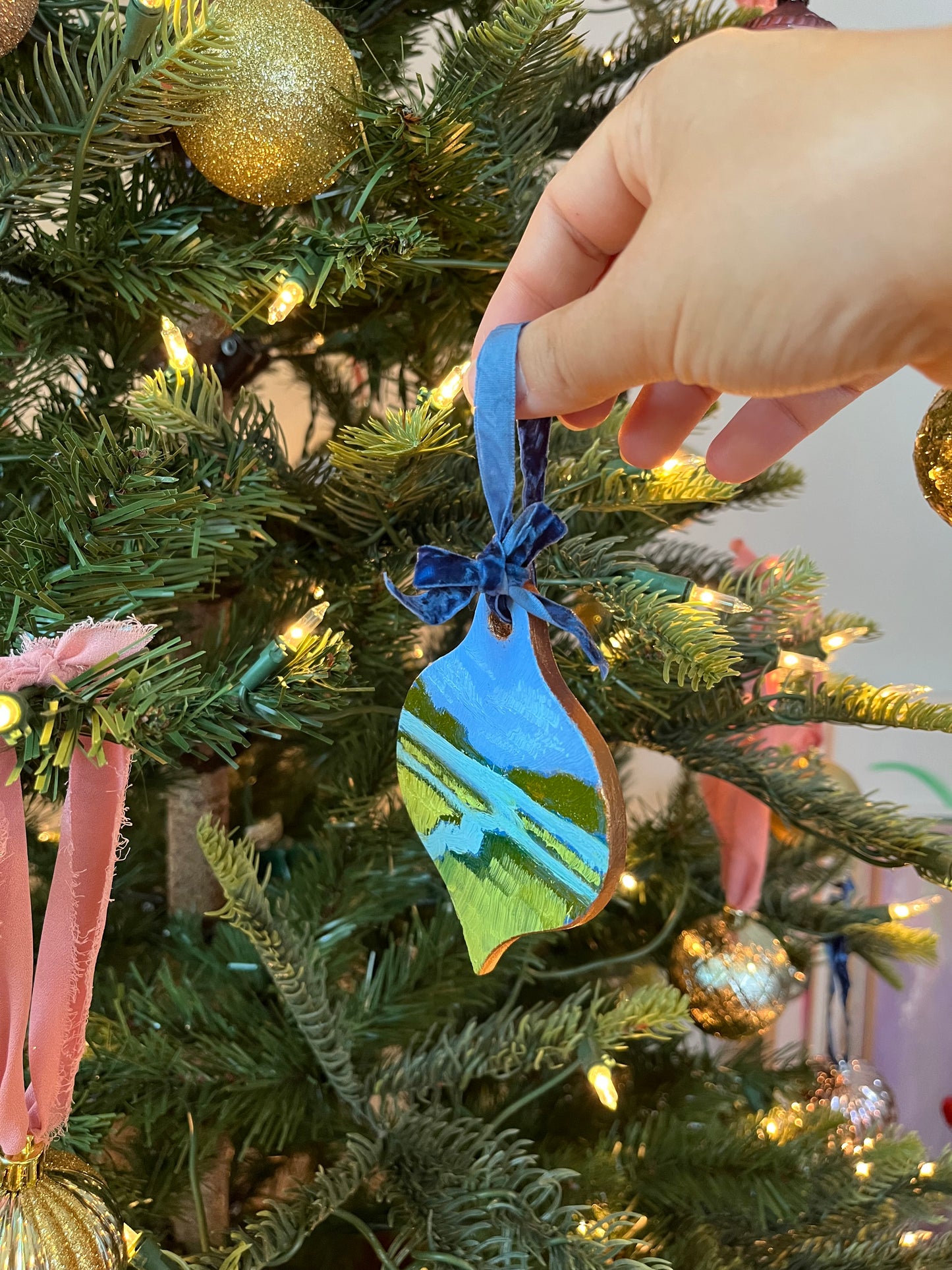 Bauble Shaped Hand-painted Ornament